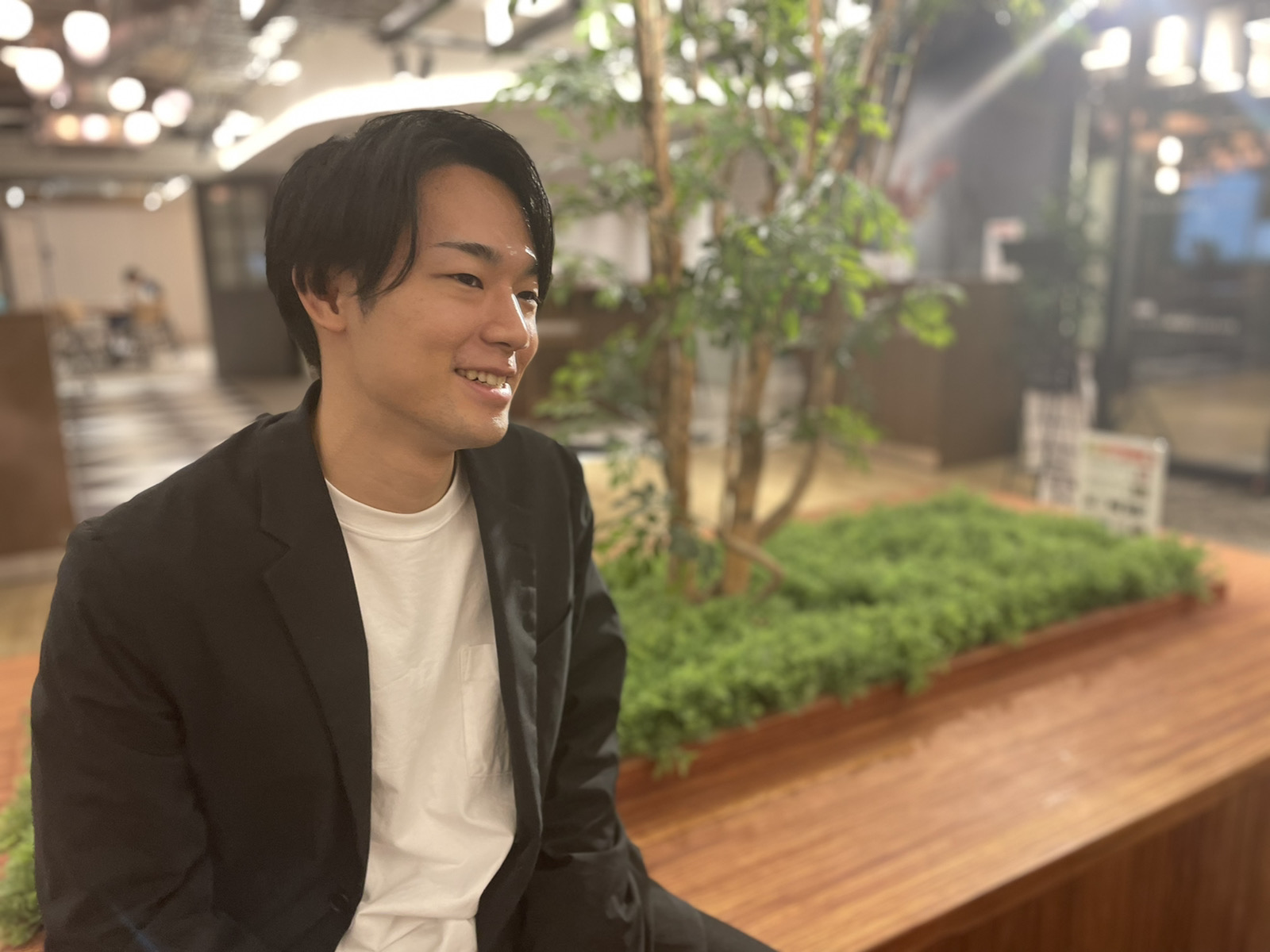 社員
